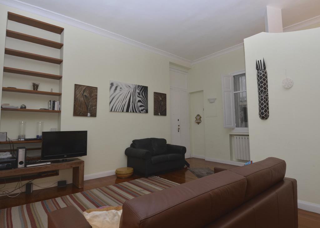 House And The City - Colosseum Apartments Roma Habitación foto