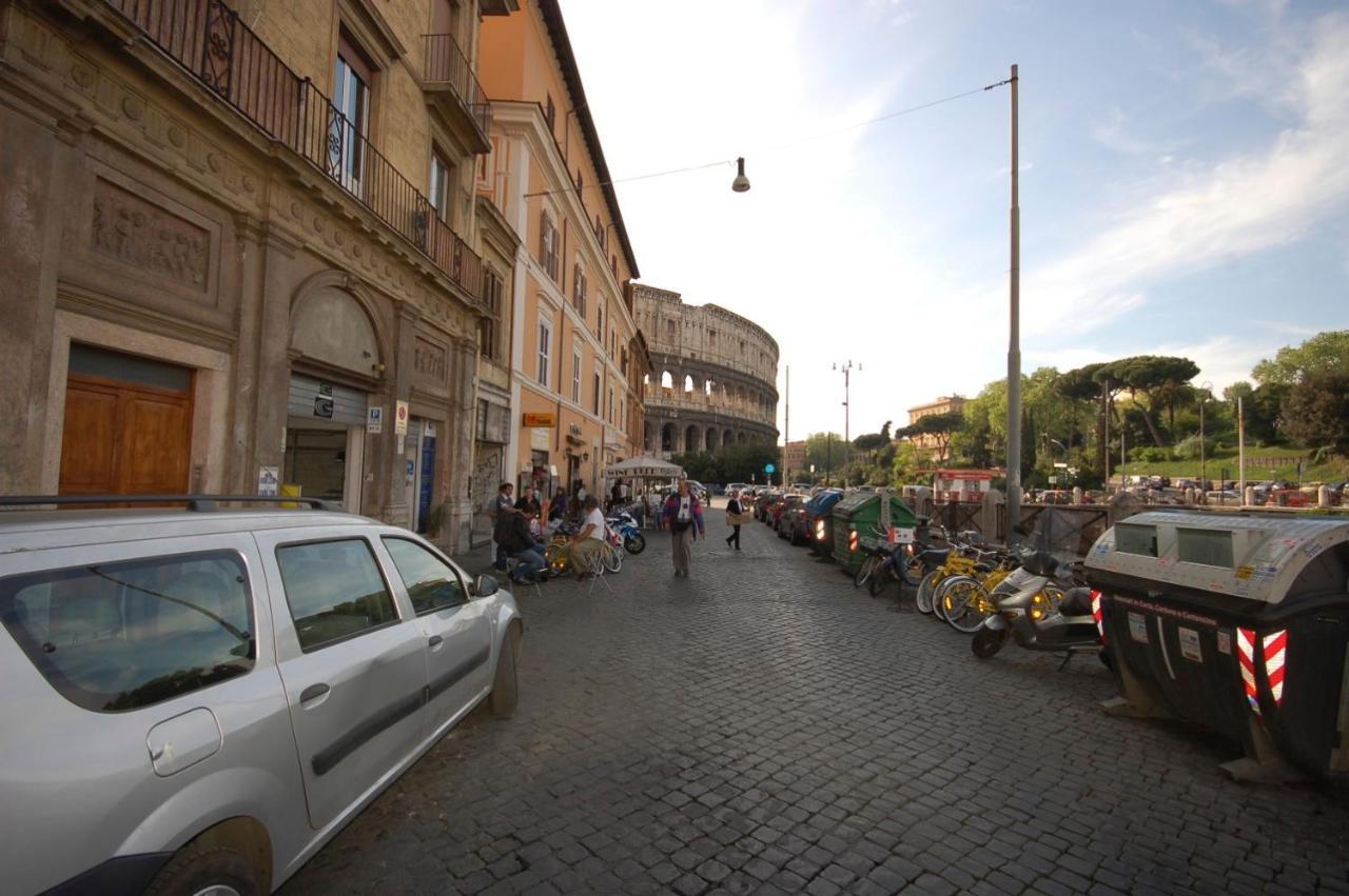 House And The City - Colosseum Apartments Roma Exterior foto